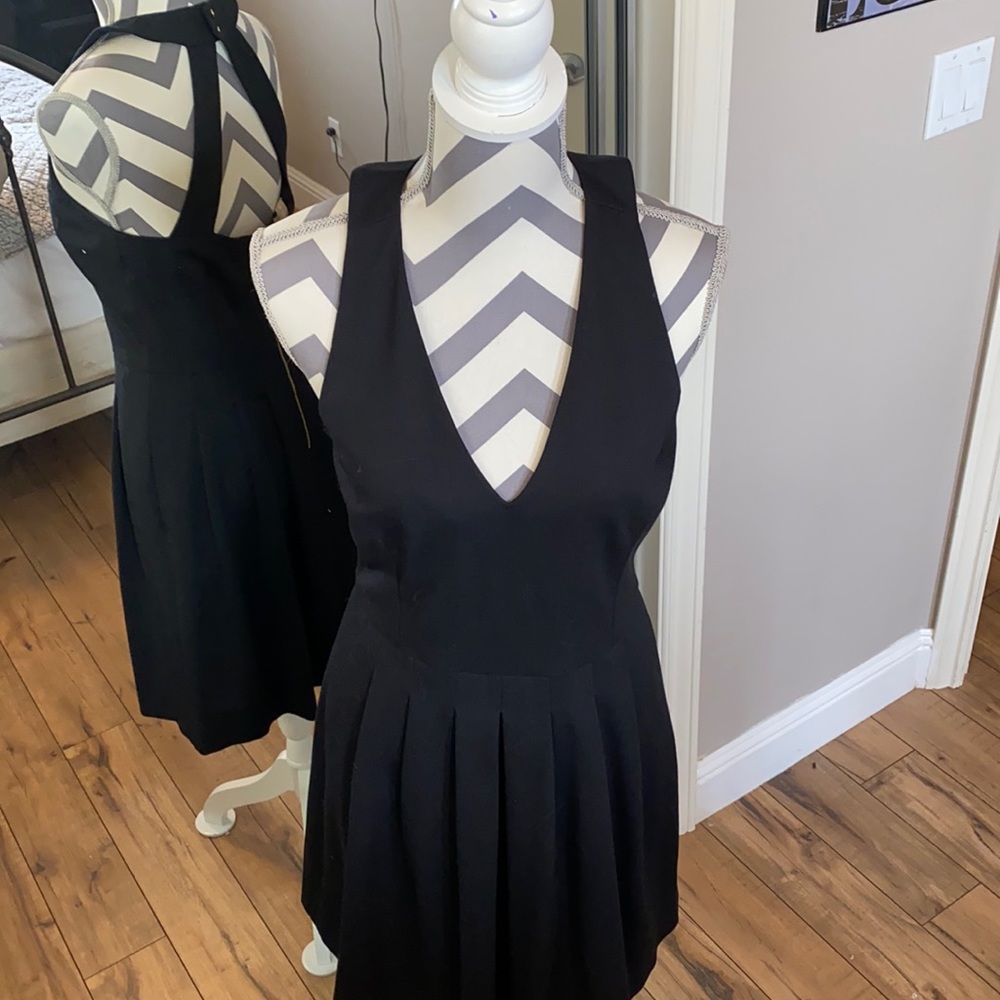 NWOT Banana Republic black cocktail dress size 10